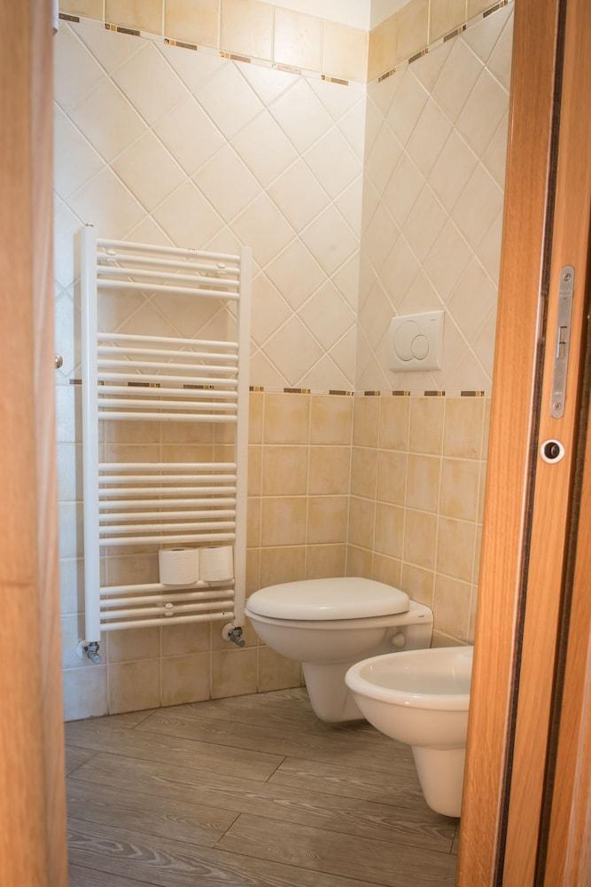 Hotel Mirage Torre Santa Sabina Buitenkant foto