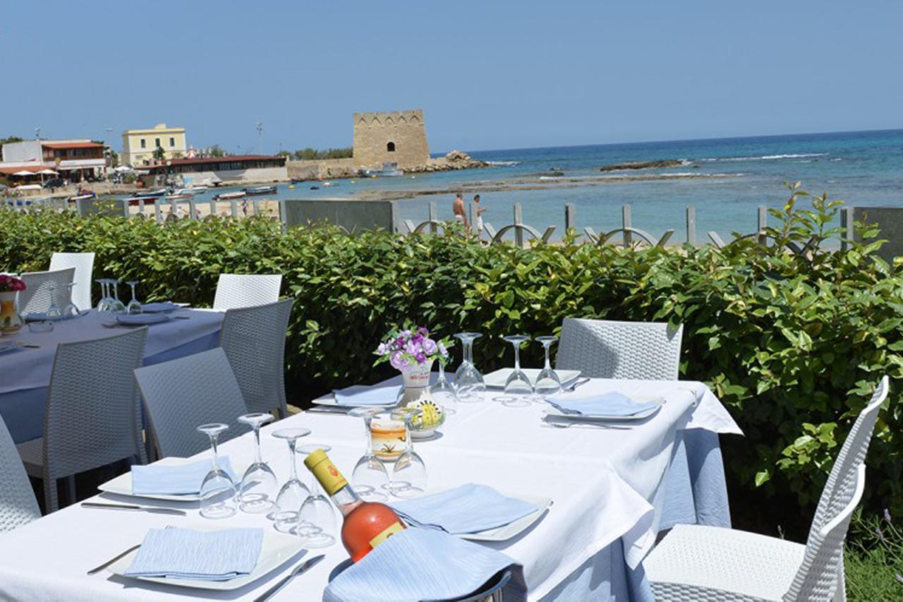Hotel Mirage Torre Santa Sabina Buitenkant foto