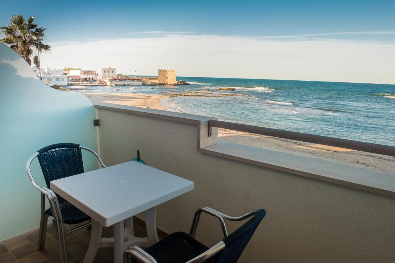 Hotel Mirage Torre Santa Sabina Kamer foto